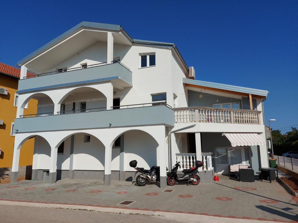 Apartman Luka Apartment Vodice Exterior photo