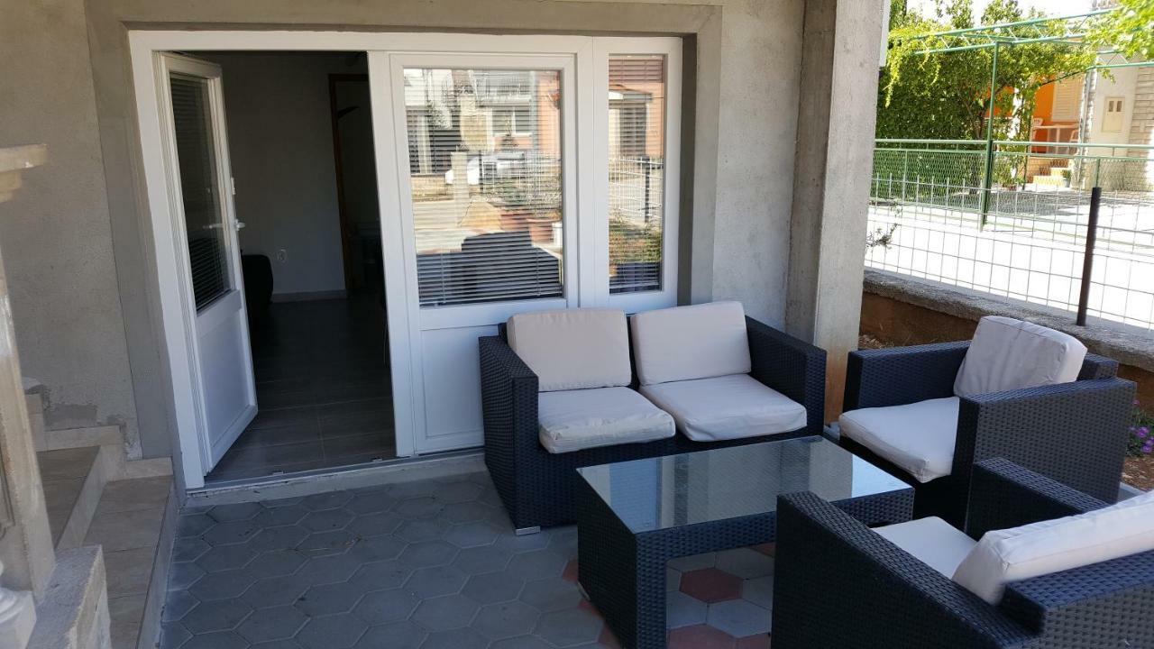 Apartman Luka Apartment Vodice Exterior photo